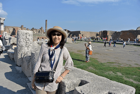 Italy Pompeii6 450x420 ปอมเปอิ ไม้เท้าพับได้